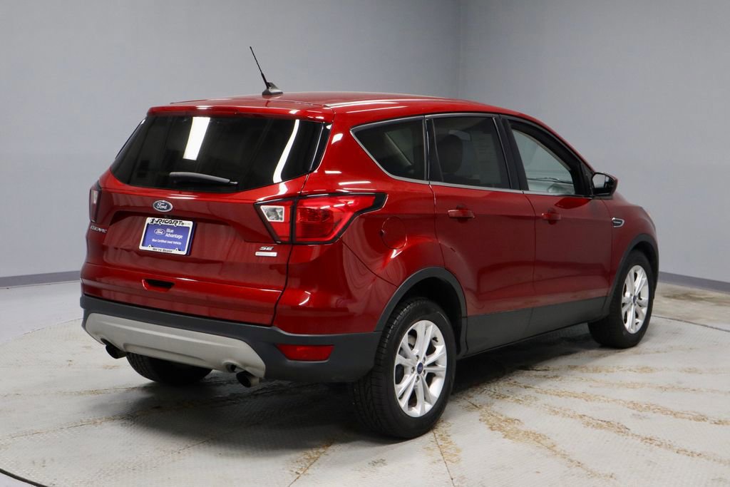 Certified 2019 Ford Escape SE FWD image 5