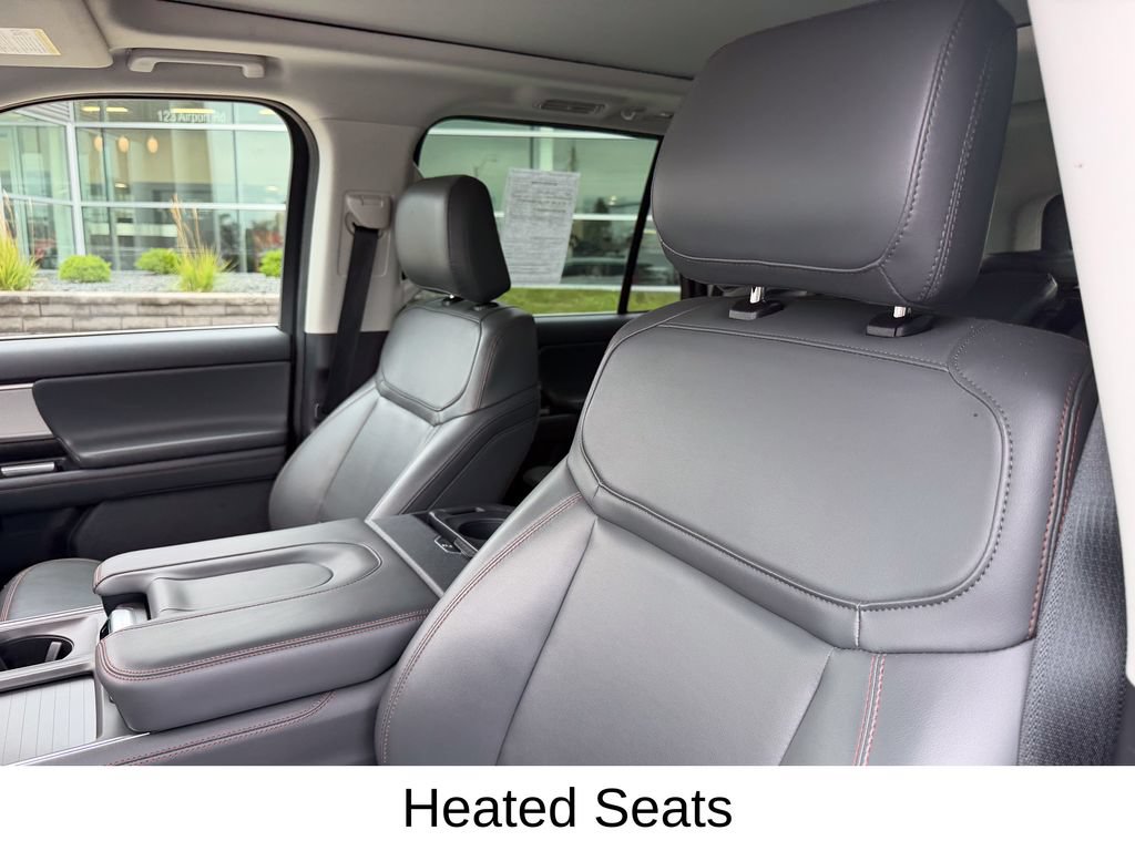 Certified 2025 Ford Expedition Active AWD/4WD image 10