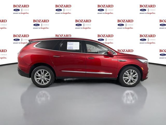 Used 2023 Buick Enclave Premium w/ Experience Buick Package FWD image 9
