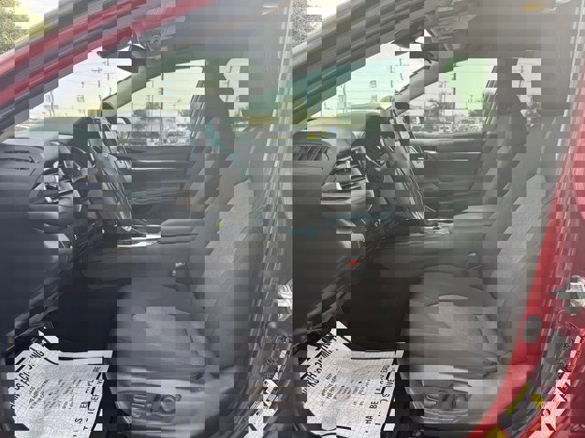 Used 2022 Toyota Camry LE image 21