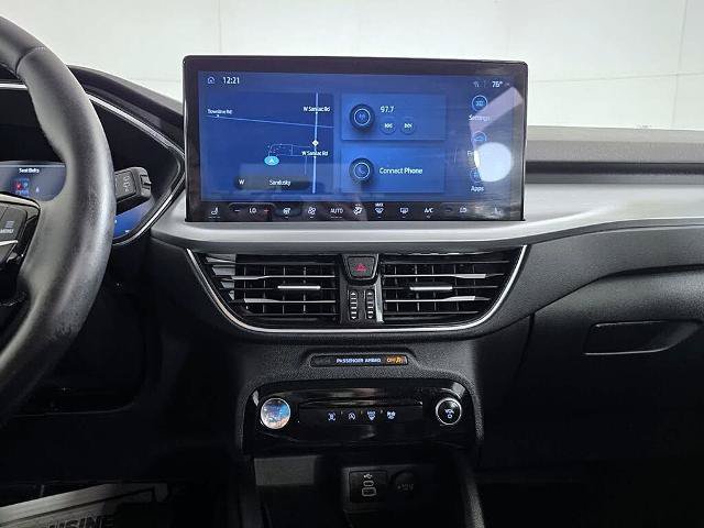 Certified 2025 Ford Escape Platinum AWD/4WD image 21