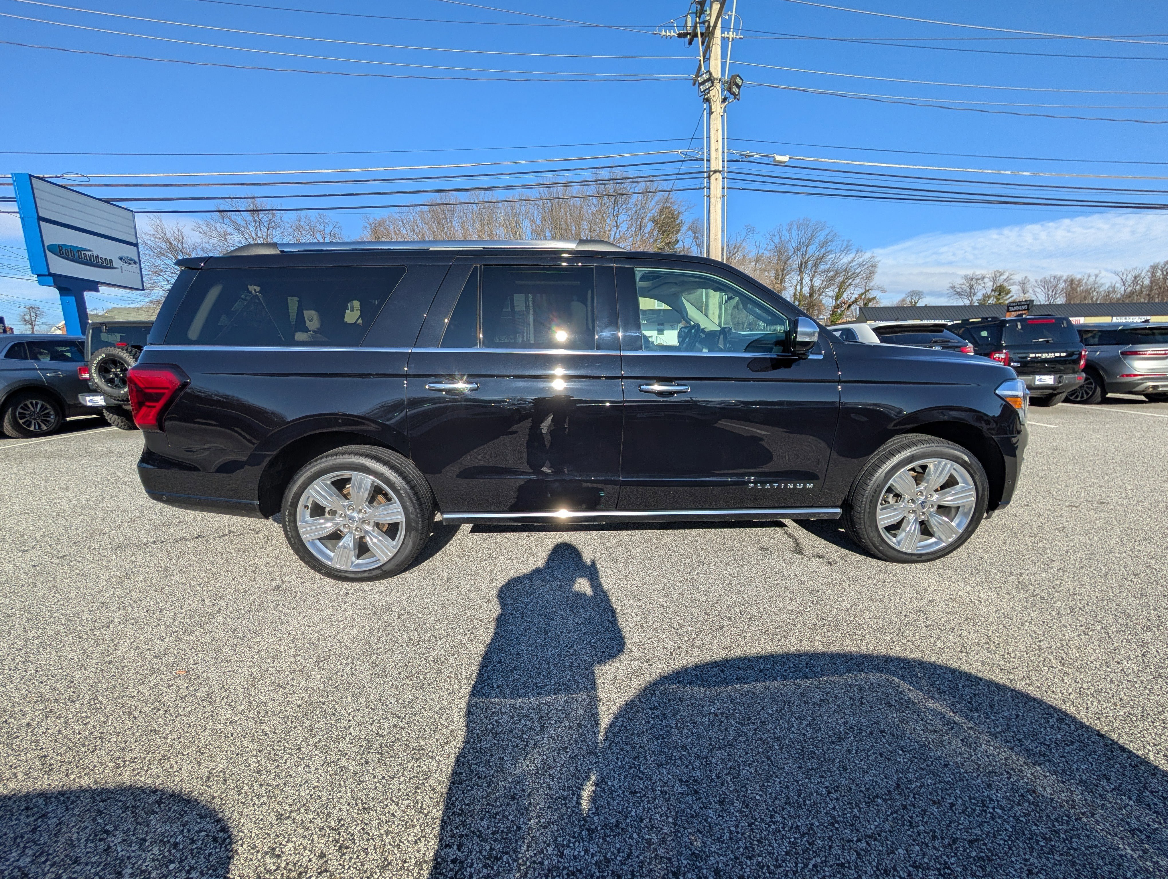 Certified 2024 Ford Expedition Max Platinum image 2