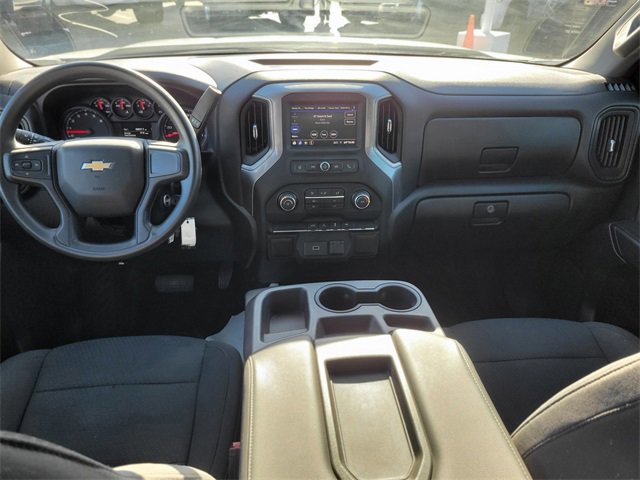 Used 2020 Chevrolet Silverado 1500 Custom w/ Custom Value Package image 11