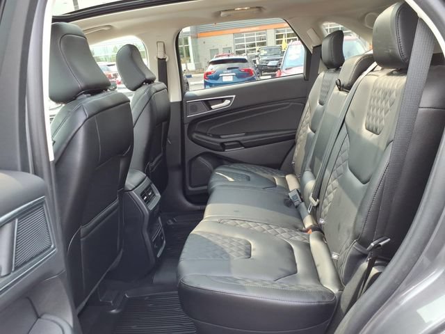 Certified 2024 Ford Edge Titanium w/ Equipment Group 301A AWD/4WD image 8