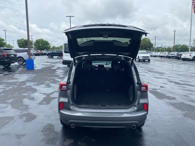 Certified 2024 Ford Escape ST-Line FWD image 5