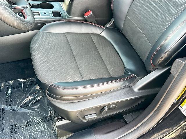 Certified 2023 Ford Escape ST-Line w/ Tech Pack #1 AWD/4WD image 17