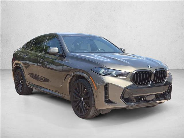 Used 2024 BMW X6 xDrive40i w/ Executive Package AWD/4WD image 3
