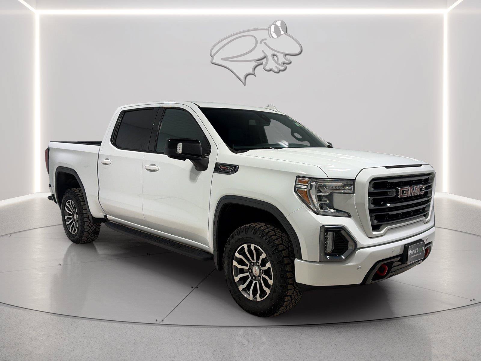 Used 2022 GMC Sierra 1500 AT4 w/ AT4 Premium Package AWD/4WD image 7
