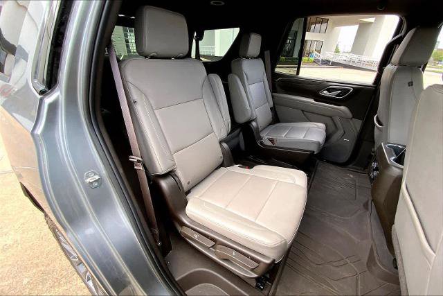 Used 2023 Chevrolet Tahoe Z71 w/ Luxury Package AWD/4WD image 19