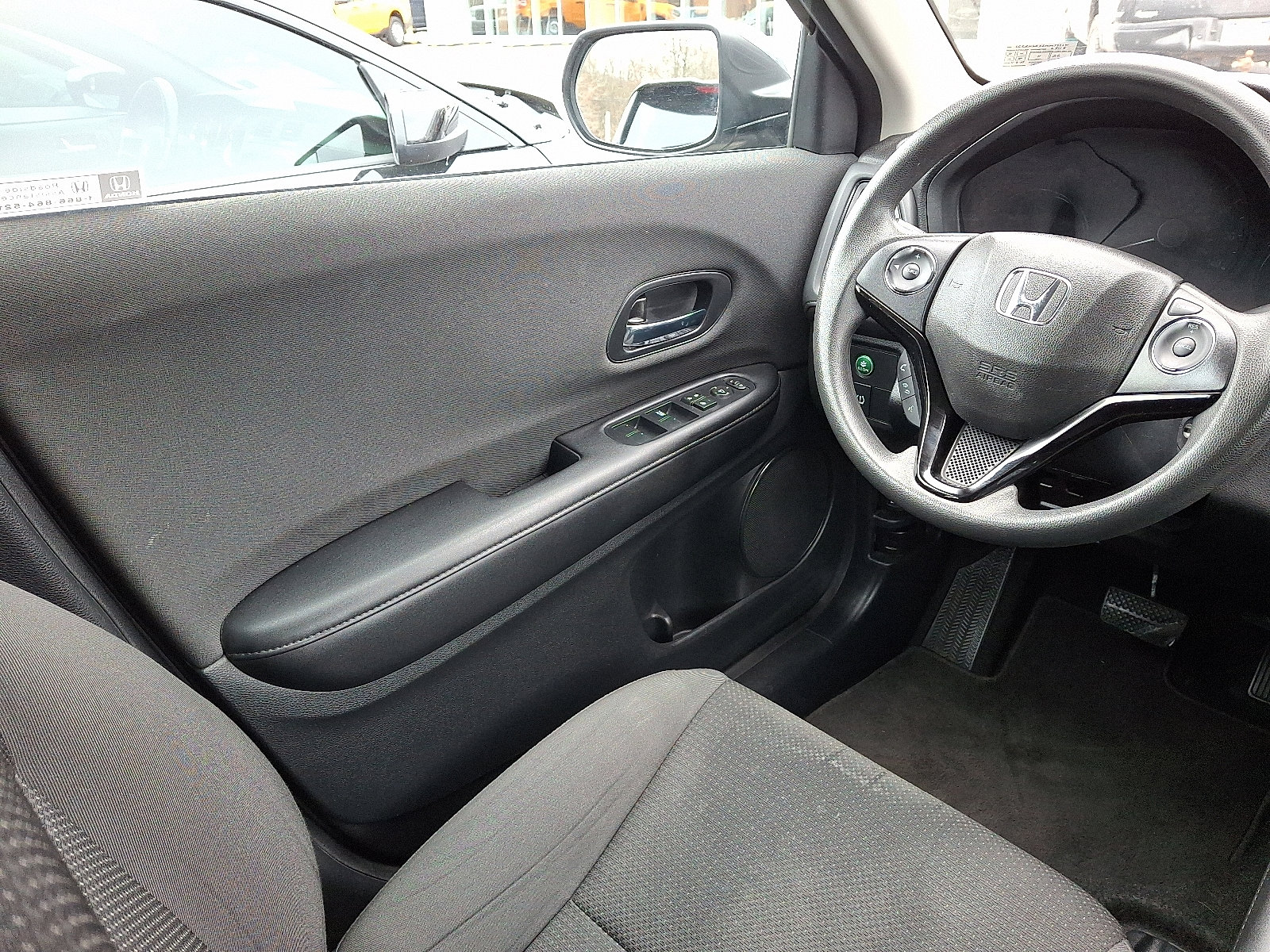 Used 2021 Honda HR-V LX image 12