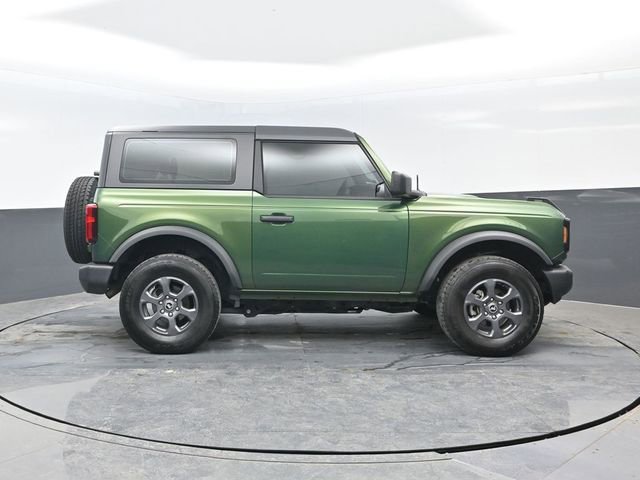 Certified 2023 Ford Bronco 2-Door AWD/4WD image 3