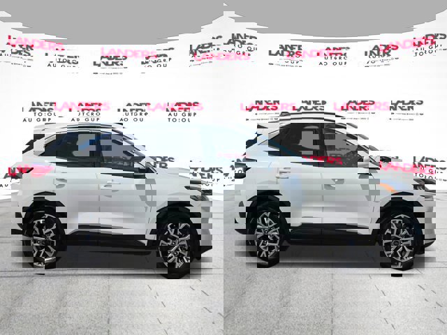 Certified 2022 Ford Escape SEL image 2