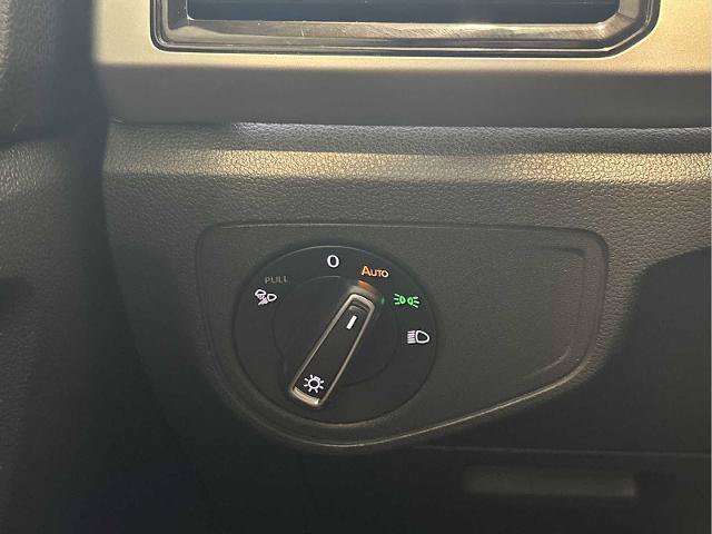 Used 2022 Volkswagen Atlas SEL AWD/4WD image 17