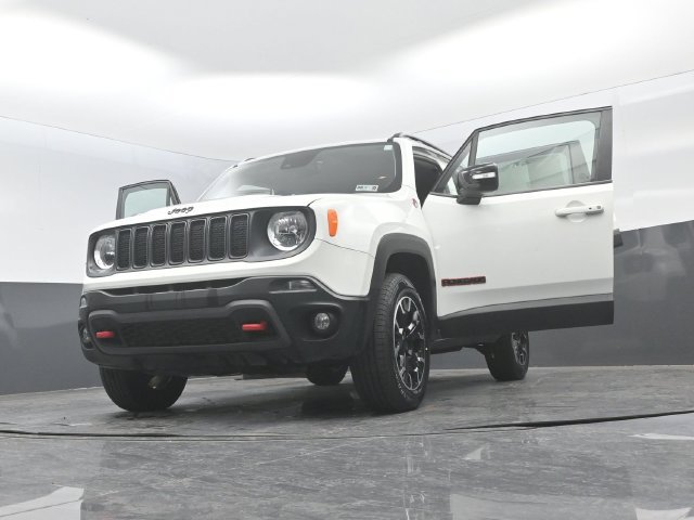 Used 2023 Jeep Renegade Trailhawk AWD/4WD image 36