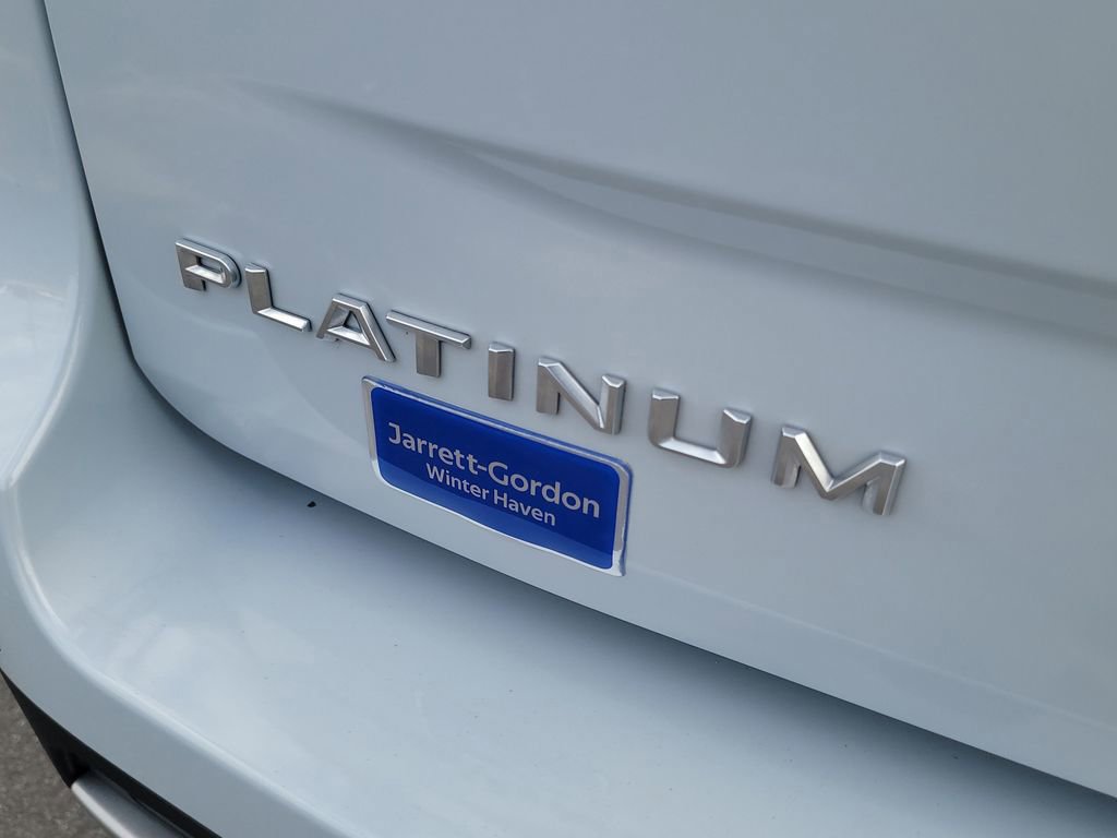 Certified 2025 Ford Expedition Platinum image 6