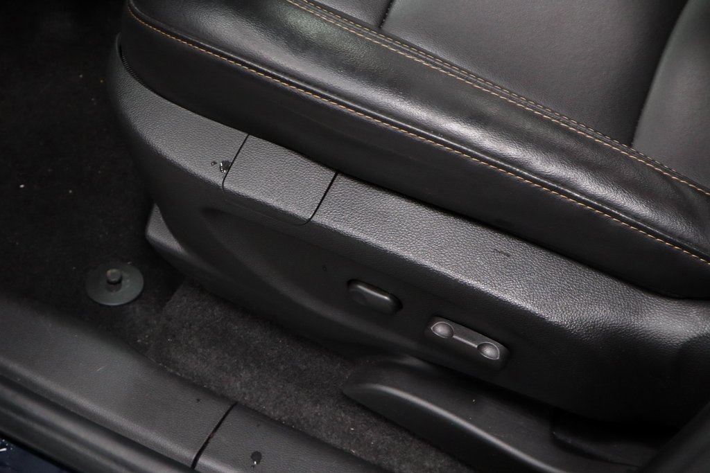 Used 2022 Chevrolet Trax LT w/ Premium Seat Package image 24