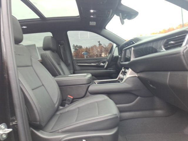 Used 2023 GMC Yukon Denali image 40