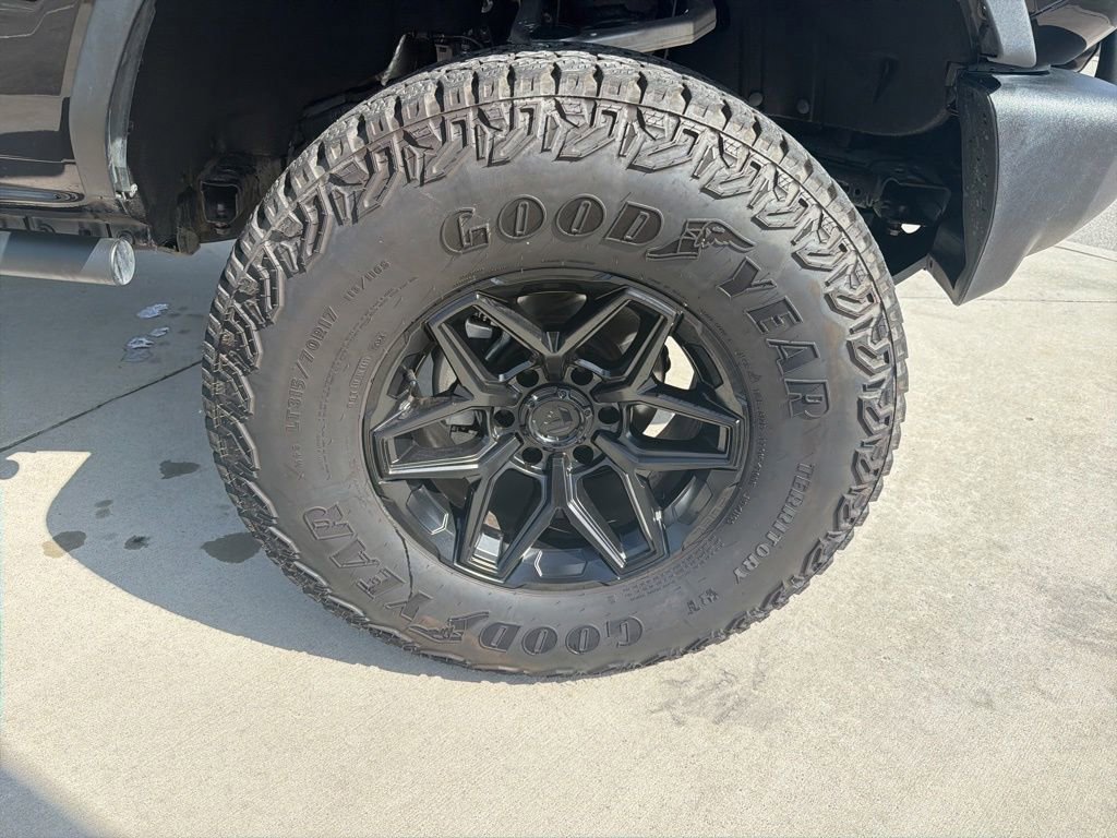 Certified 2025 Ford Bronco 4-Door w/ Sasquatch Package AWD/4WD image 12