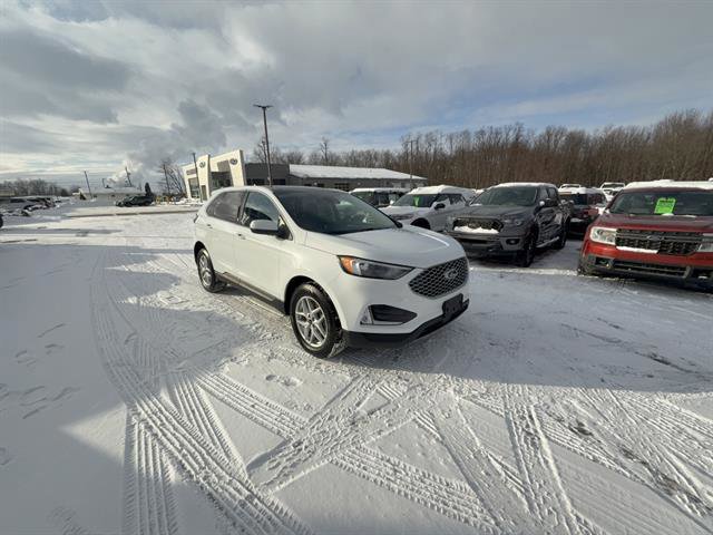 Certified 2023 Ford Edge SEL w/ Convenience Package AWD/4WD image 7