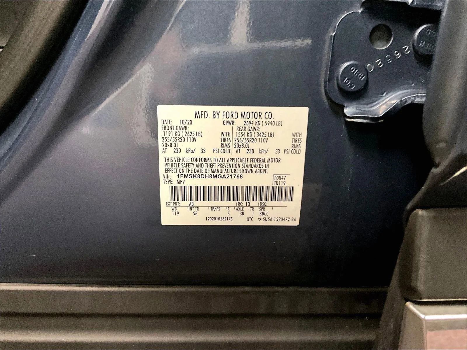 Certified 2021 Ford Explorer XLT w/ Equipment Group 202A image 34