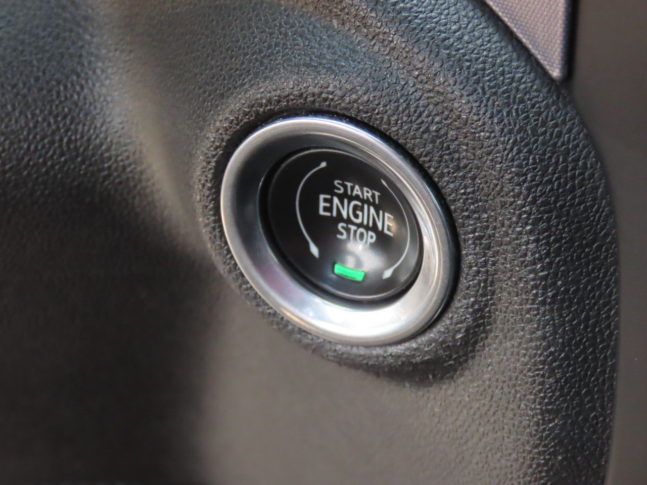 Used 2019 GMC Sierra 1500 SLT RWD image 27