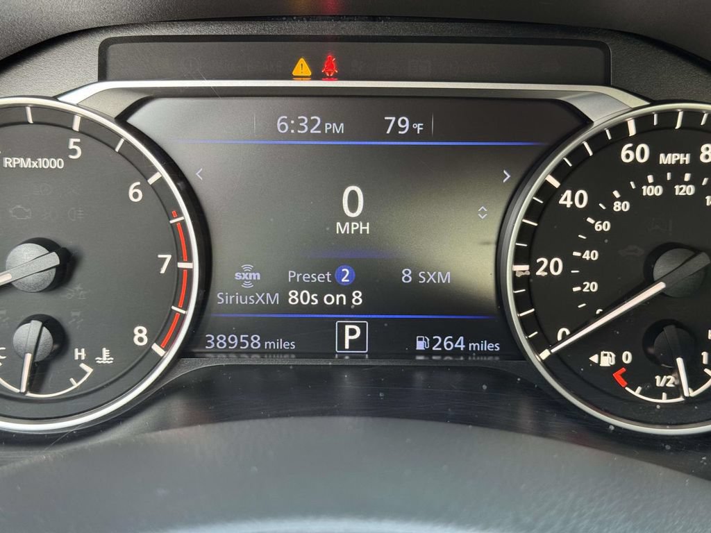 Used 2023 Nissan Altima 2.5 SV AWD/4WD image 14