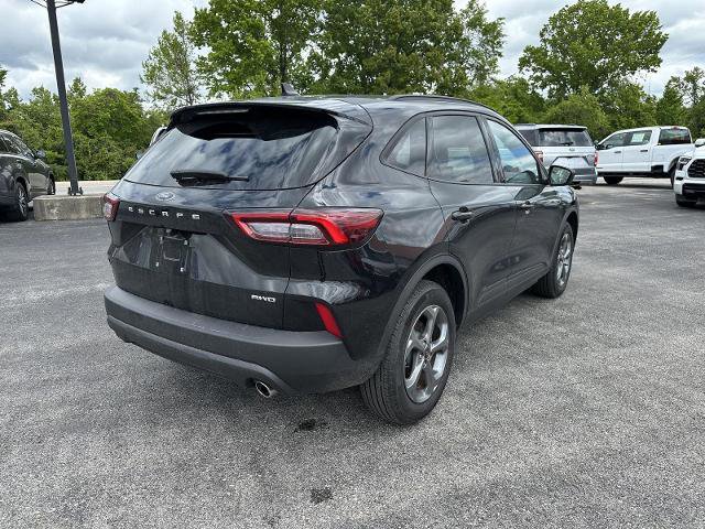 Certified 2025 Ford Escape ST-Line AWD/4WD image 6