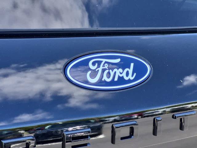 Certified 2027 Ford Expedition Platinum w/ Stealth Appearance Package AWD/4WD image 23