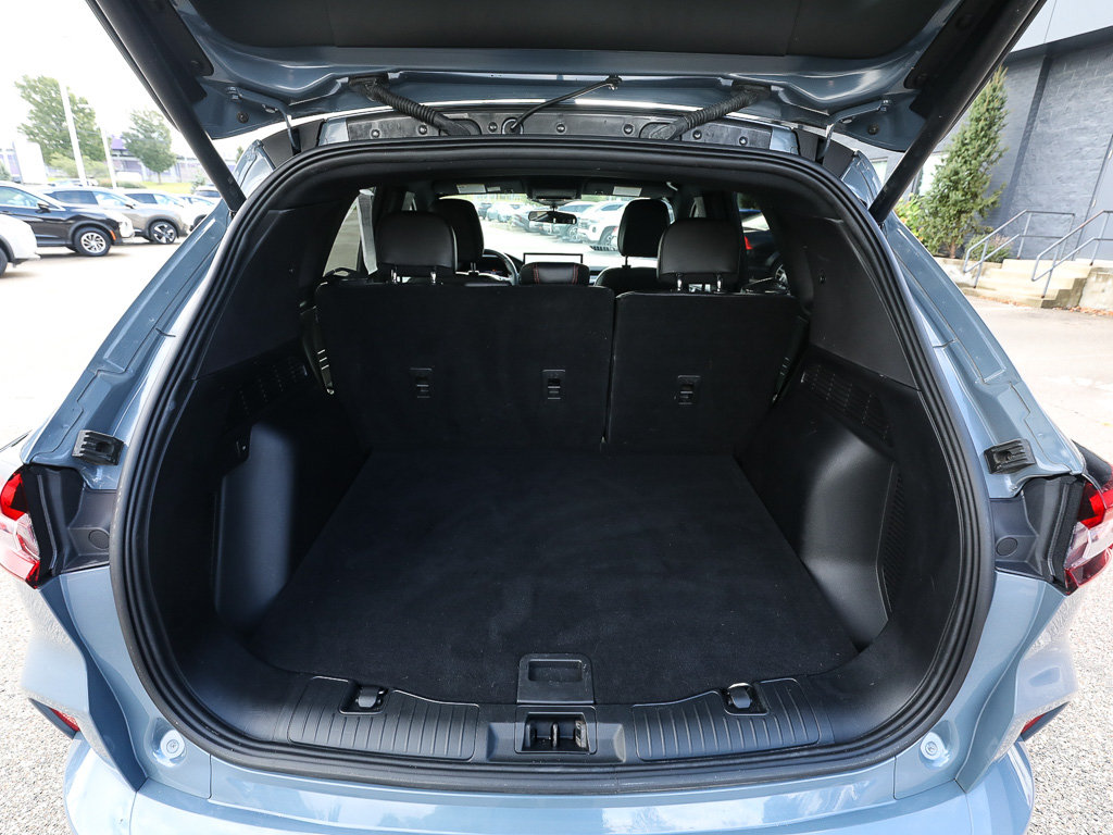 Certified 2023 Ford Escape ST-Line w/ Tech Pack #1 AWD/4WD image 7