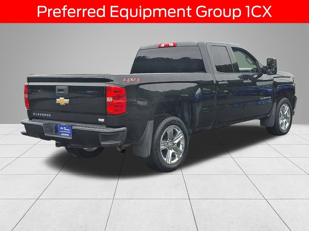 Used 2019 Chevrolet Silverado 1500 Custom w/ Custom Convenience Package AWD/4WD image 4
