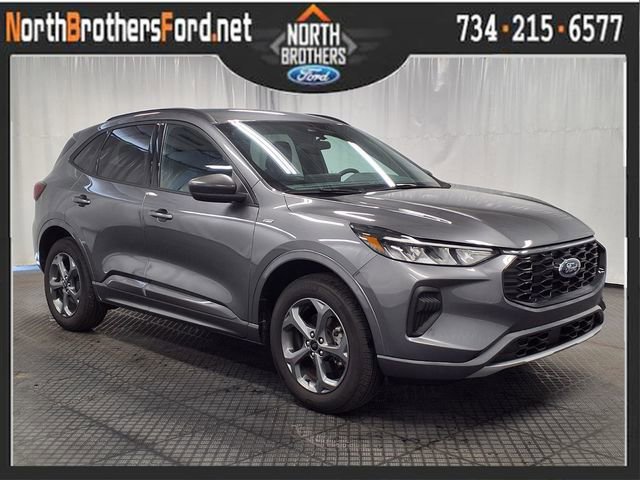 Certified 2024 Ford Escape ST-Line w/ Tech Pack #1 image 5