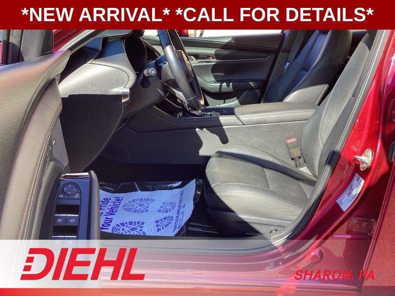 Used 2019 MAZDA MAZDA3 Sedan w/ Preferred Package FWD image 19