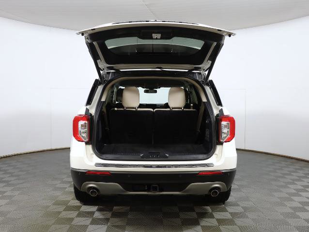 Certified 2020 Ford Explorer Limited w/ Class III Trailer Tow Package image 23