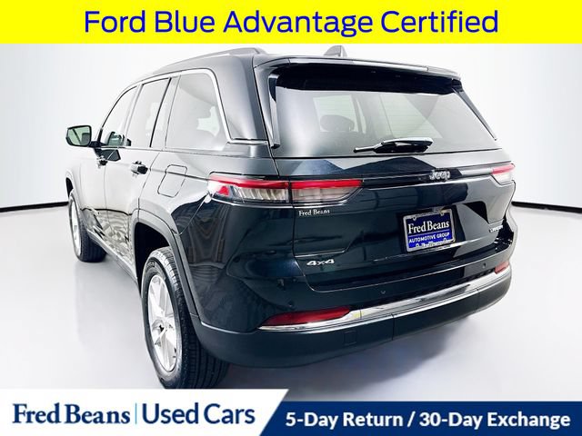Used 2023 Jeep Grand Cherokee Laredo w/ Luxury Tech Group I AWD/4WD image 7