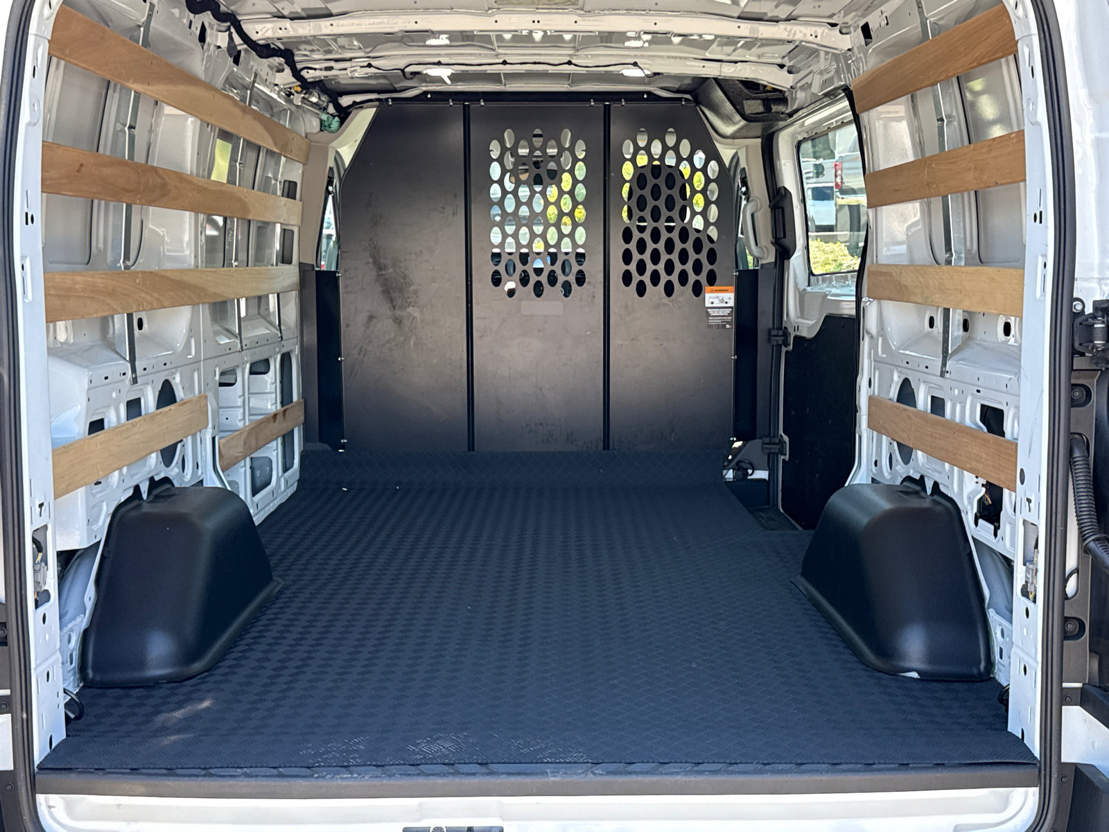 Certified 2025 Ford Transit 250 Low Roof w/ Exterior Upgrade Package RWD image 22
