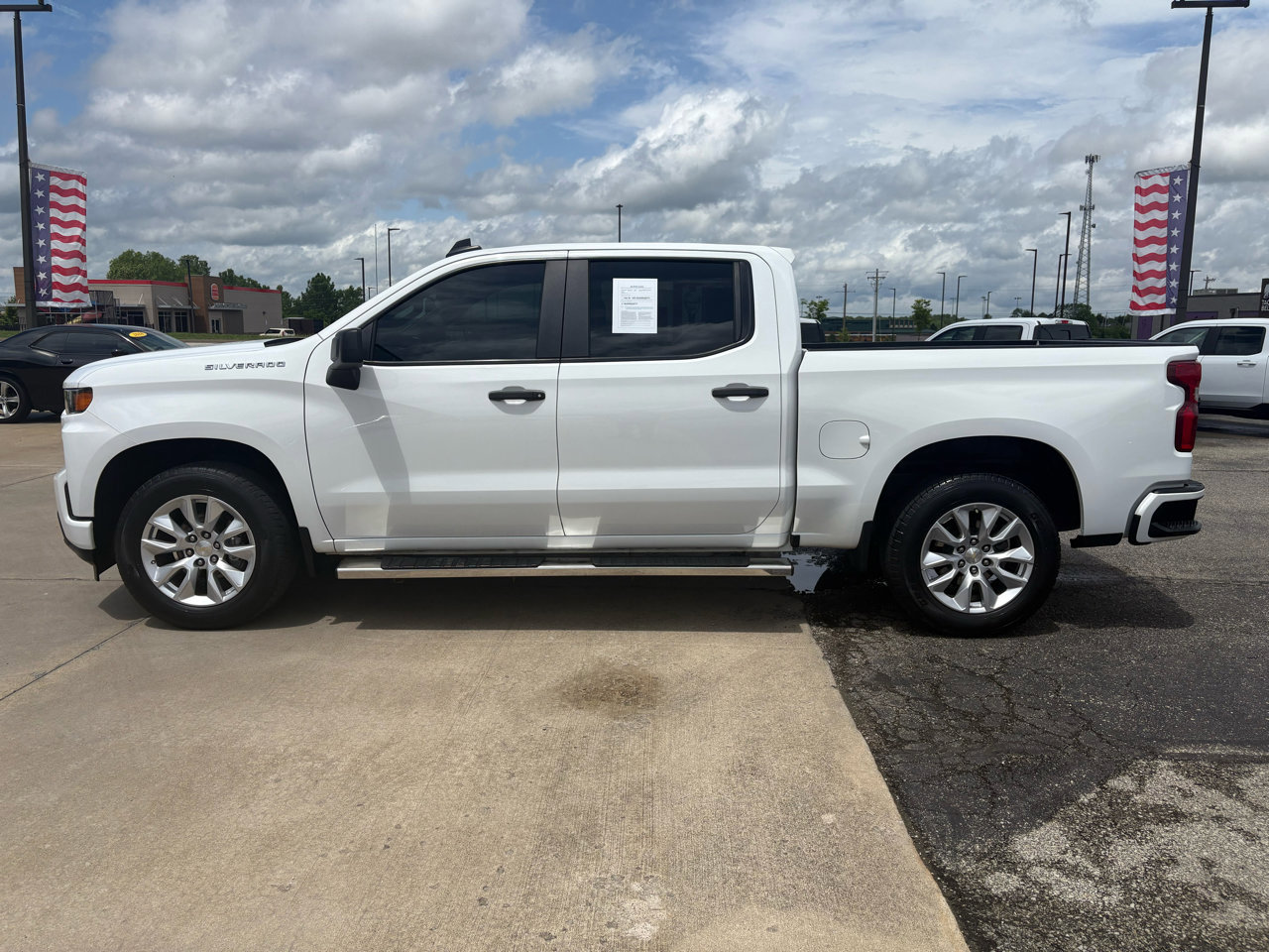 Used 2020 Chevrolet Silverado 1500 Custom w/ Custom Value Package image 5