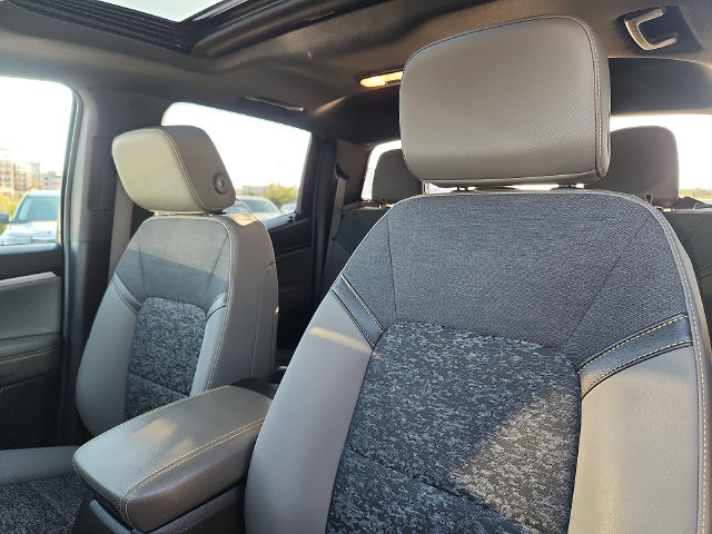 Used 2024 Chevrolet Colorado ZR2 AWD/4WD image 22