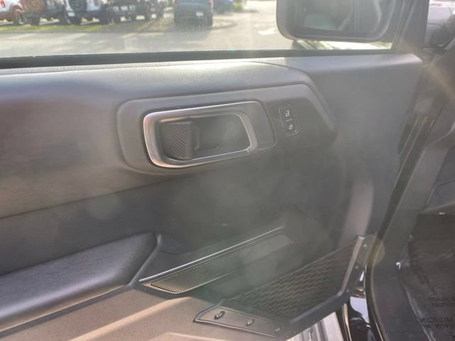 Certified 2025 Ford Bronco Outer Banks AWD/4WD image 14