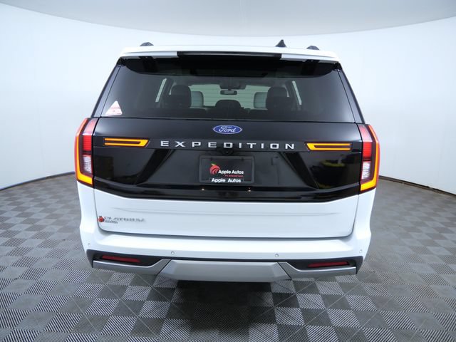 Certified 2025 Ford Expedition Platinum AWD/4WD image 4