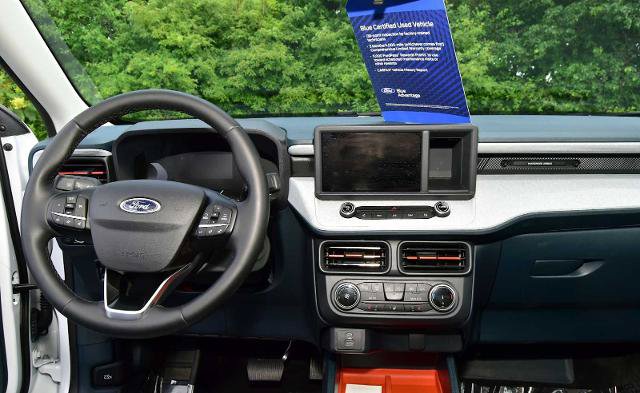 Certified 2024 Ford Maverick XLT w/ XLT Luxury Package AWD/4WD image 16