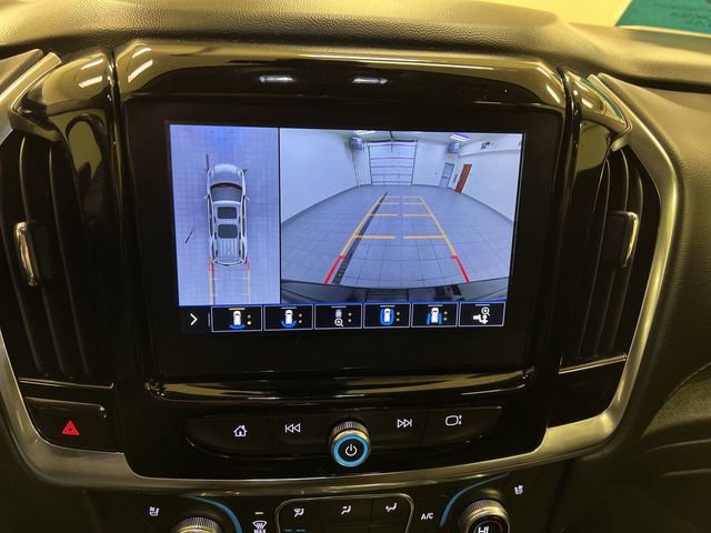 Used 2021 Chevrolet Traverse Premier image 16