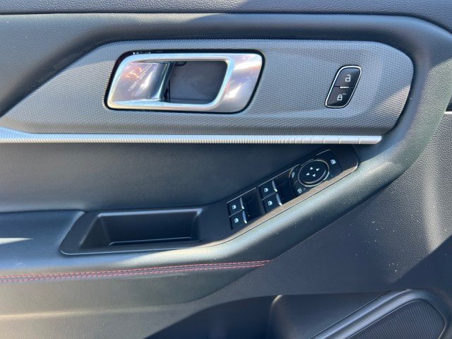 Certified 2026 Ford Explorer ST-Line AWD/4WD image 10
