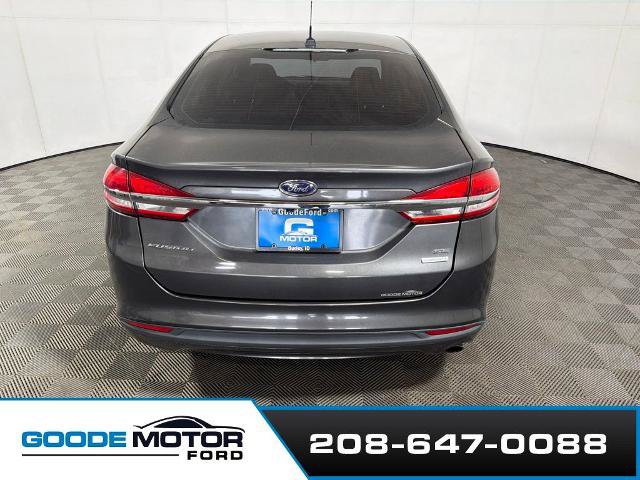 Certified 2017 Ford Fusion SE FWD image 6