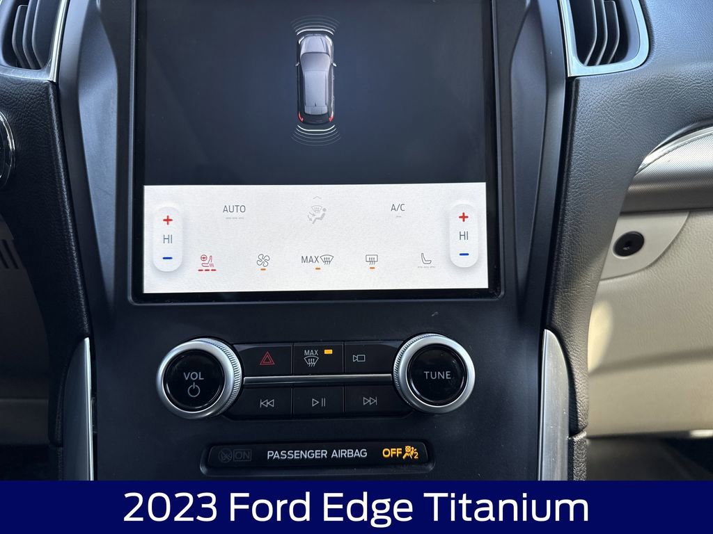 Certified 2023 Ford Edge Titanium w/ Class II Trailer Tow Package image 25