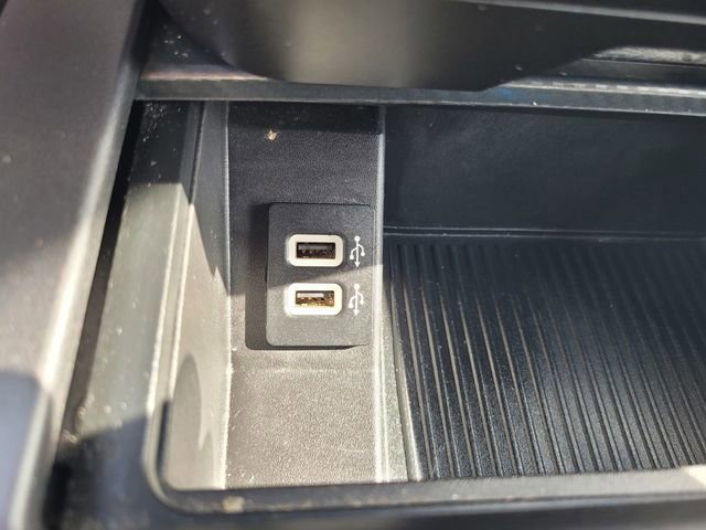 Certified 2018 Ford F150 XLT w/ Equipment Group 302A Luxury image 24