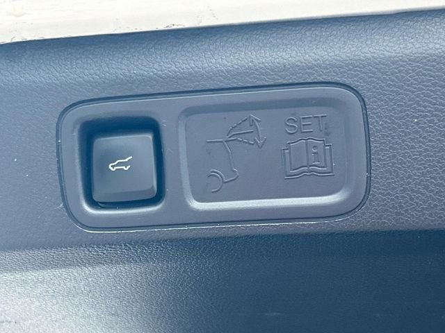 Certified 2023 Ford Expedition XLT image 13