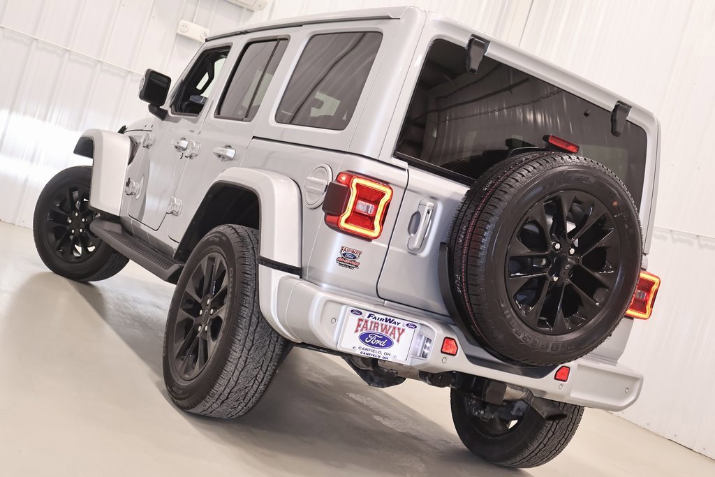 Used 2022 Jeep Wrangler Unlimited Sahara image 4