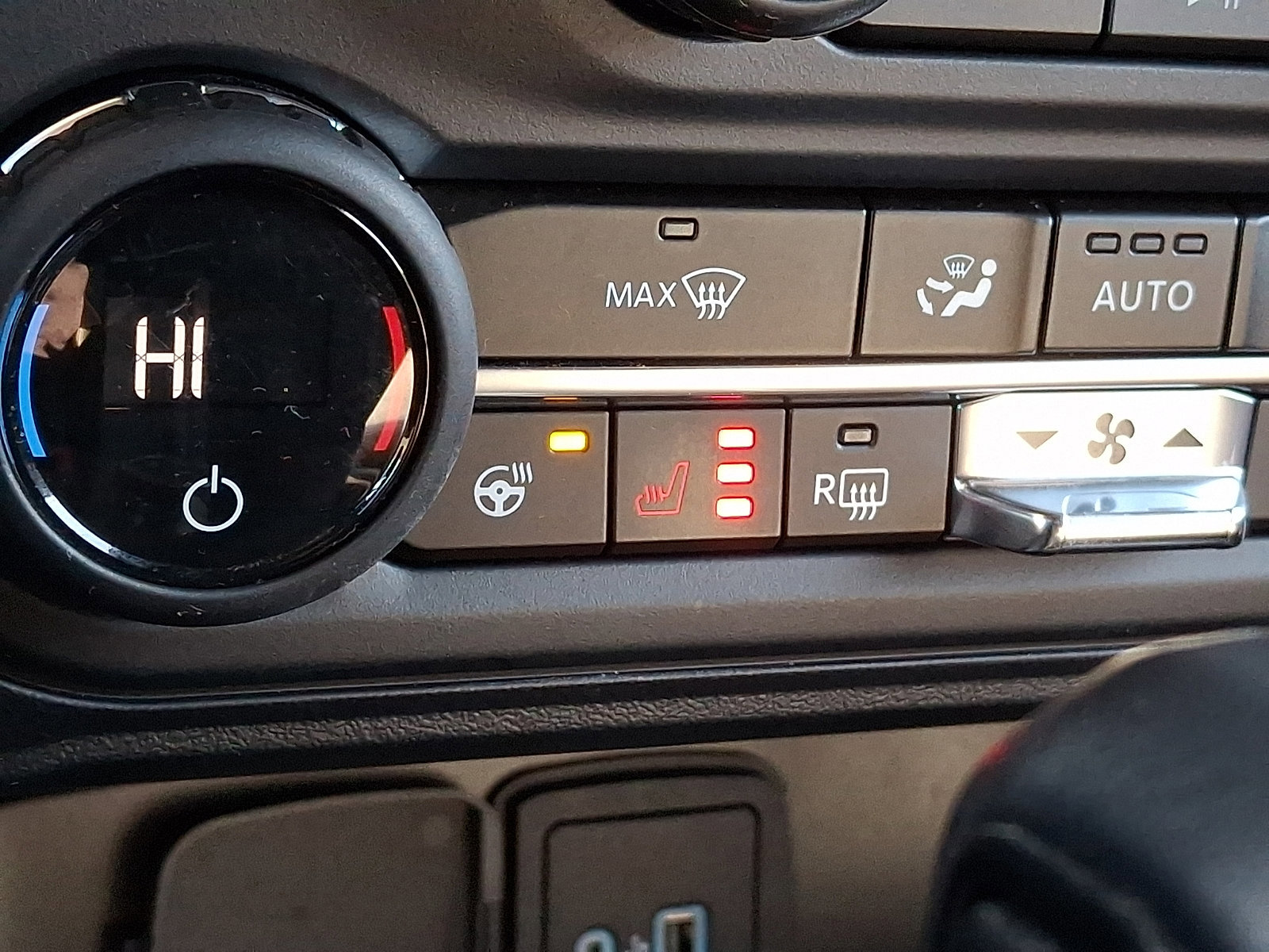 Certified 2023 Ford Bronco Badlands w/ Sasquatch Package image 32