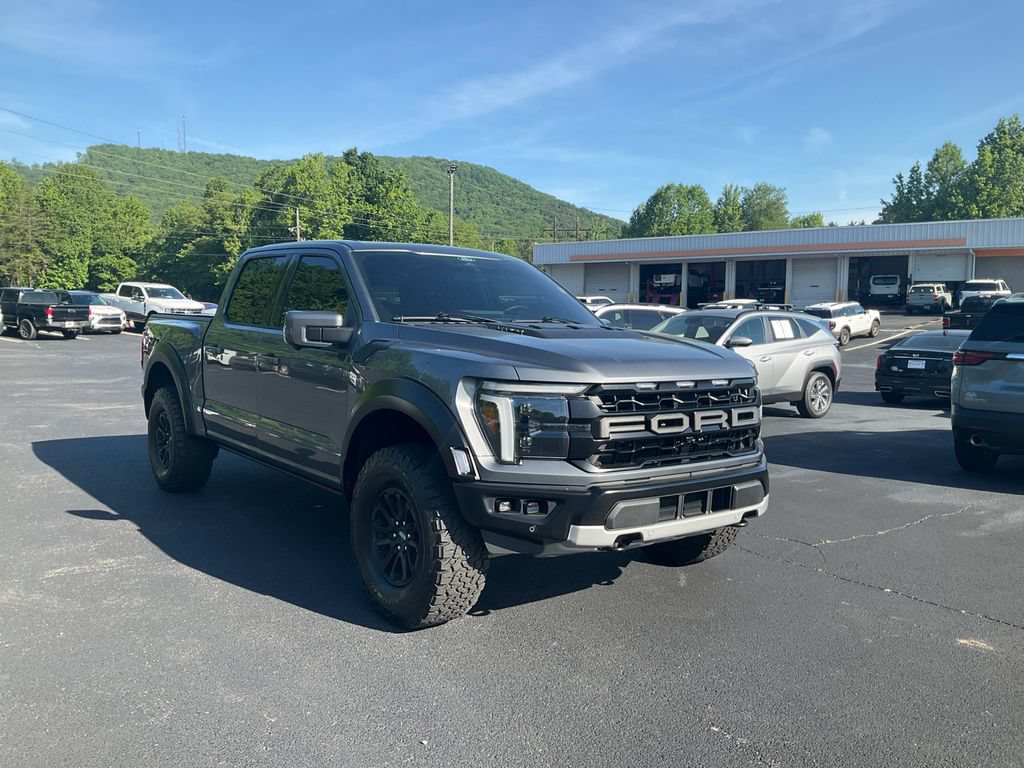Certified 2025 Ford F150 Raptor AWD/4WD image 3