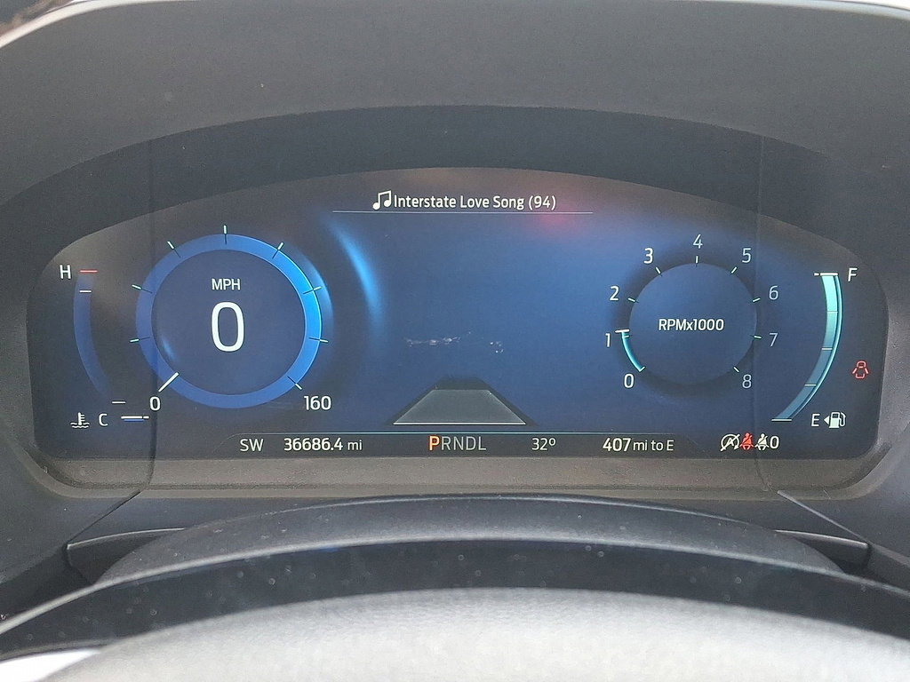 Certified 2022 Ford Escape Titanium w/ Titanium Elite Package image 18